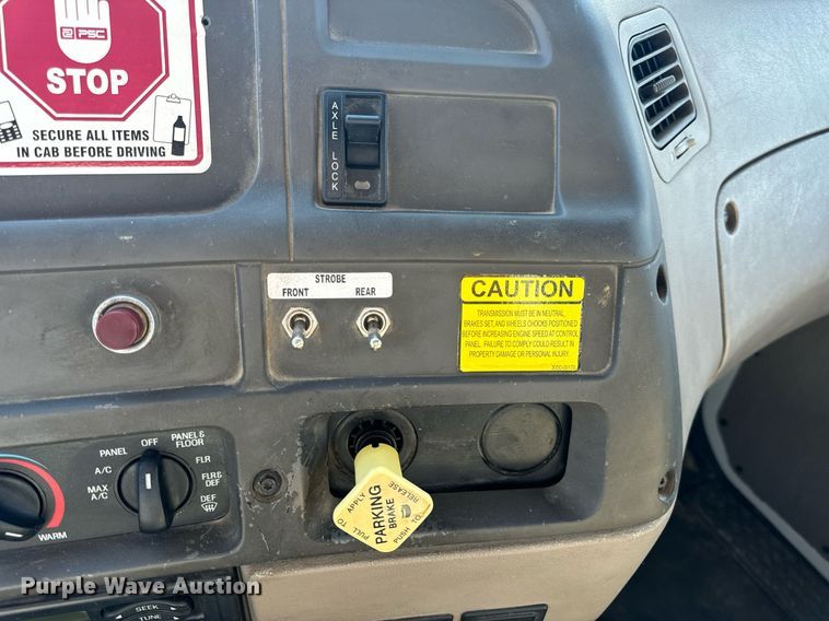 image for item NM9270 2007 Sterling  sewer jetter truck