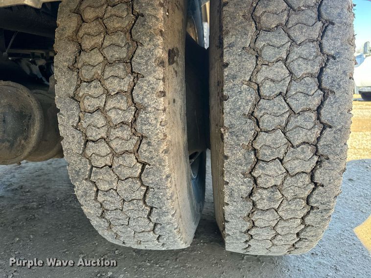 image for item NM9270 2007 Sterling  sewer jetter truck