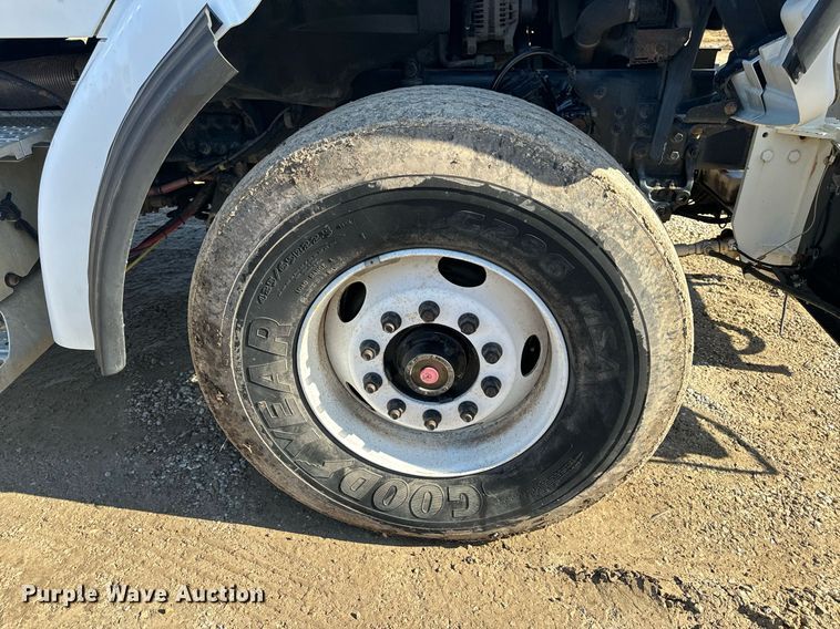 image for item NM9270 2007 Sterling  sewer jetter truck