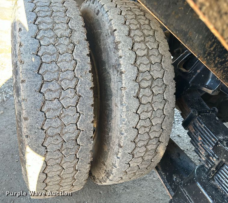 image for item NM9270 2007 Sterling  sewer jetter truck