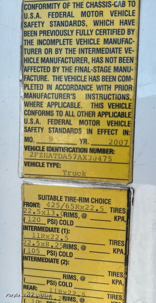 image for item NM9270 2007 Sterling  sewer jetter truck