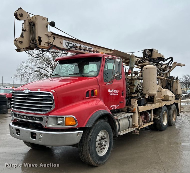 image for item NN9365 2000 Sterling LT8500 drilling rig truck