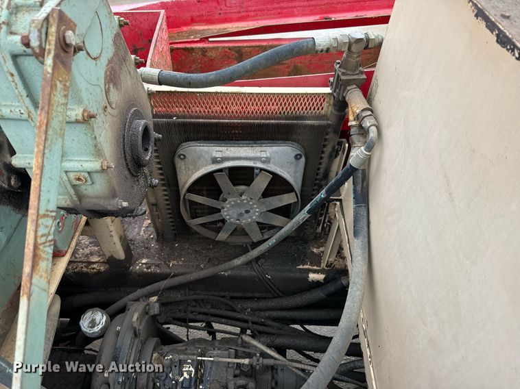 image for item NN9365 2000 Sterling LT8500 drilling rig truck