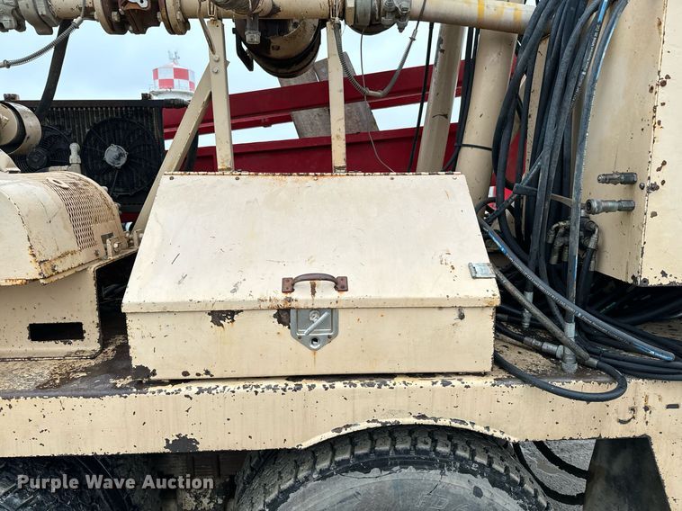 image for item NN9365 2000 Sterling LT8500 drilling rig truck