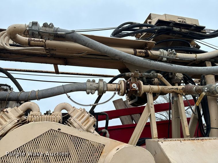 image for item NN9365 2000 Sterling LT8500 drilling rig truck