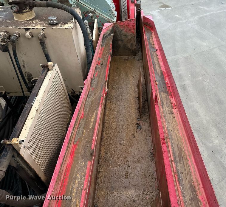 image for item NN9365 2000 Sterling LT8500 drilling rig truck