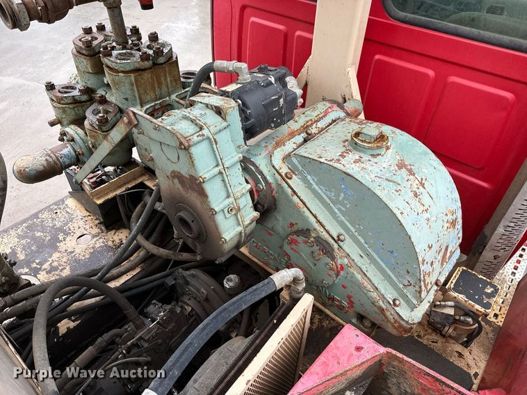 image for item NN9365 2000 Sterling LT8500 drilling rig truck