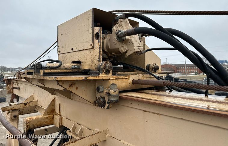 image for item NN9365 2000 Sterling LT8500 drilling rig truck