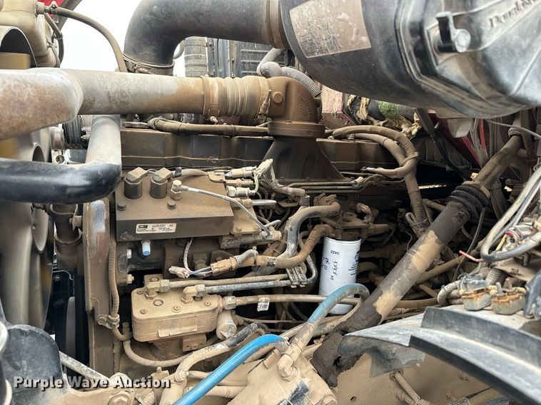 image for item NN9365 2000 Sterling LT8500 drilling rig truck