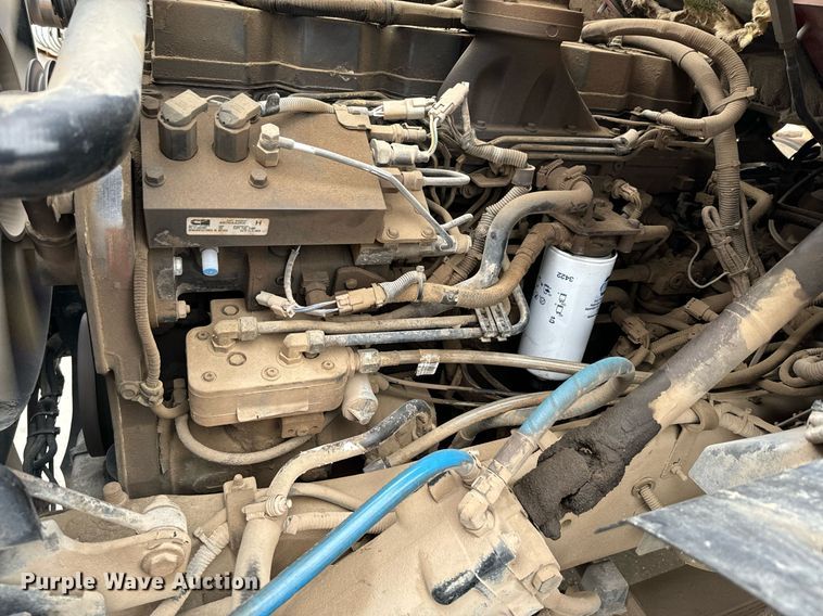 image for item NN9365 2000 Sterling LT8500 drilling rig truck