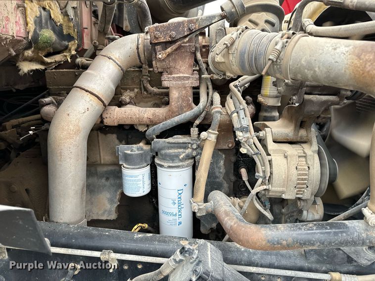 image for item NN9365 2000 Sterling LT8500 drilling rig truck