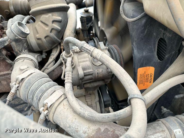 image for item NN9365 2000 Sterling LT8500 drilling rig truck