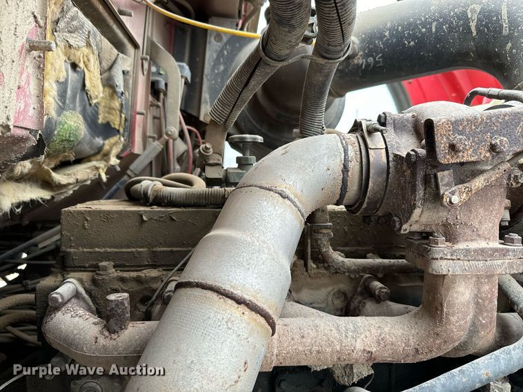 image for item NN9365 2000 Sterling LT8500 drilling rig truck