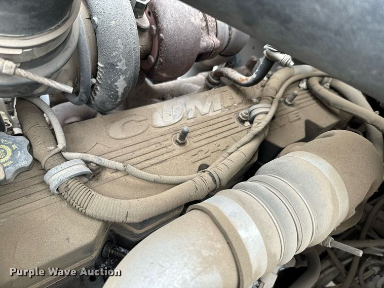 image for item NN9365 2000 Sterling LT8500 drilling rig truck