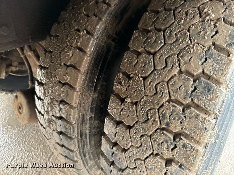 image for item NN9365 2000 Sterling LT8500 drilling rig truck