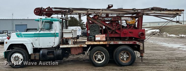 image for item NN9368 1979 Mack cable tool rig truck