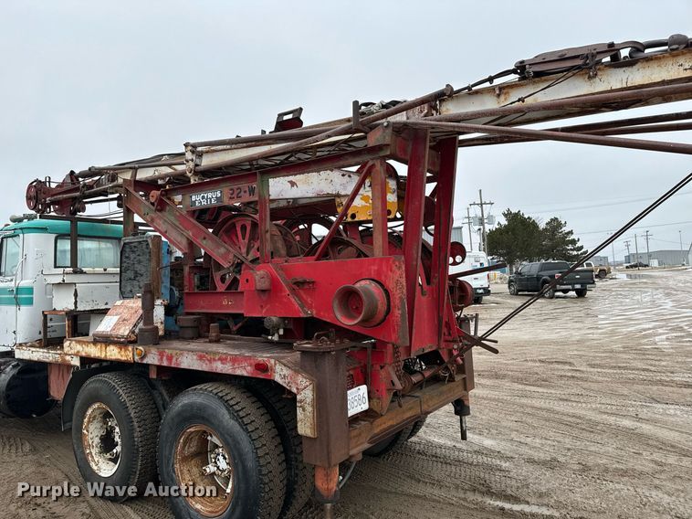 image for item NN9368 1979 Mack cable tool rig truck
