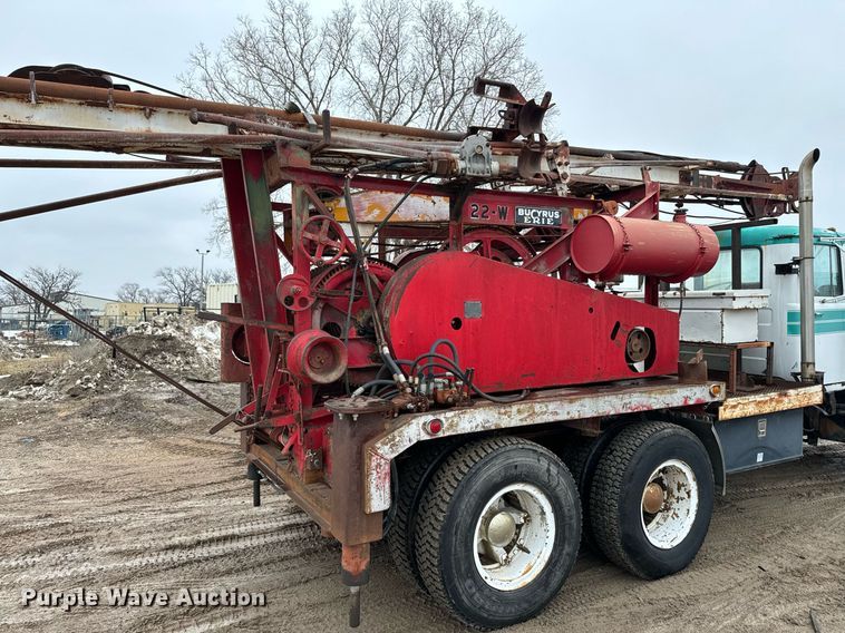 image for item NN9368 1979 Mack cable tool rig truck