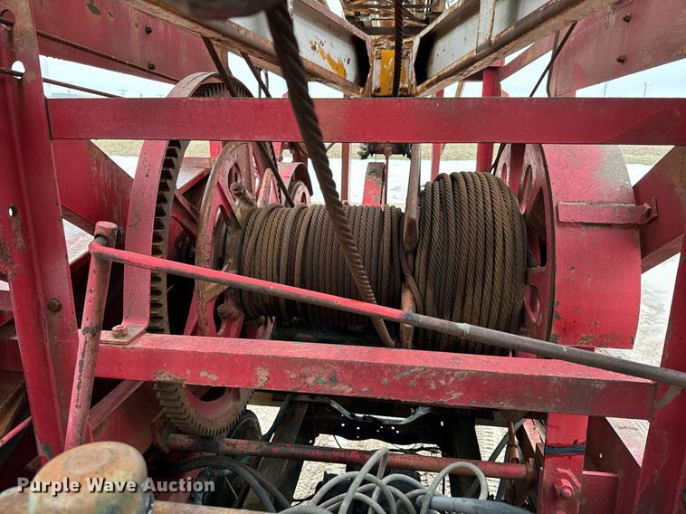 image for item NN9368 1979 Mack cable tool rig truck