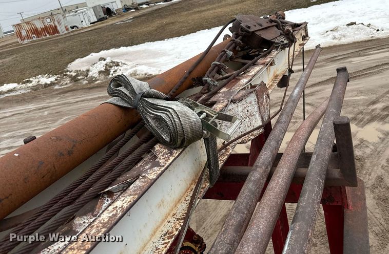 image for item NN9368 1979 Mack cable tool rig truck