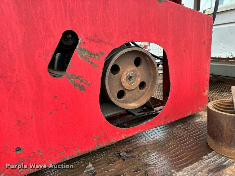 image for item NN9368 1979 Mack cable tool rig truck