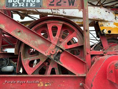 image for item NN9368 1979 Mack cable tool rig truck