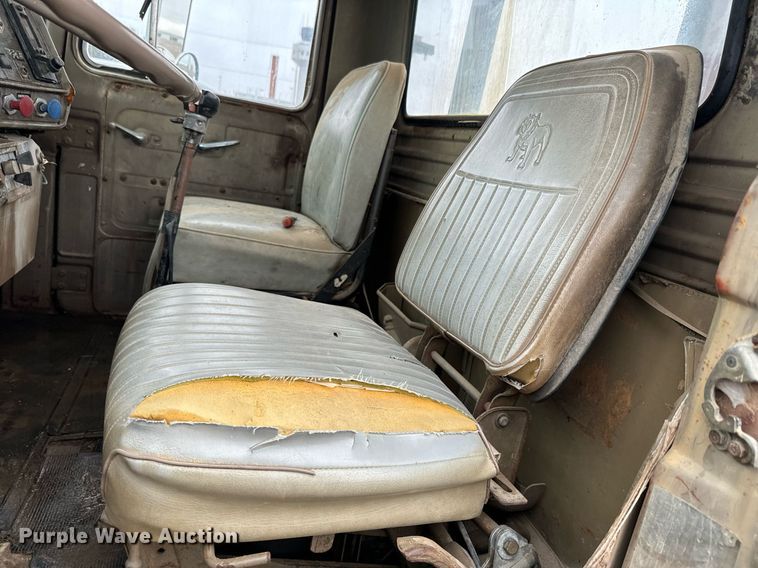 image for item NN9368 1979 Mack cable tool rig truck