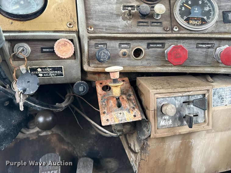 image for item NN9368 1979 Mack cable tool rig truck