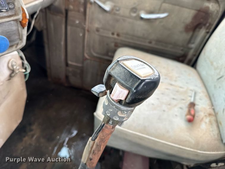 image for item NN9368 1979 Mack cable tool rig truck