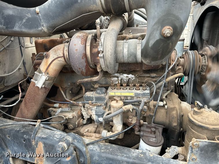 image for item NN9368 1979 Mack cable tool rig truck