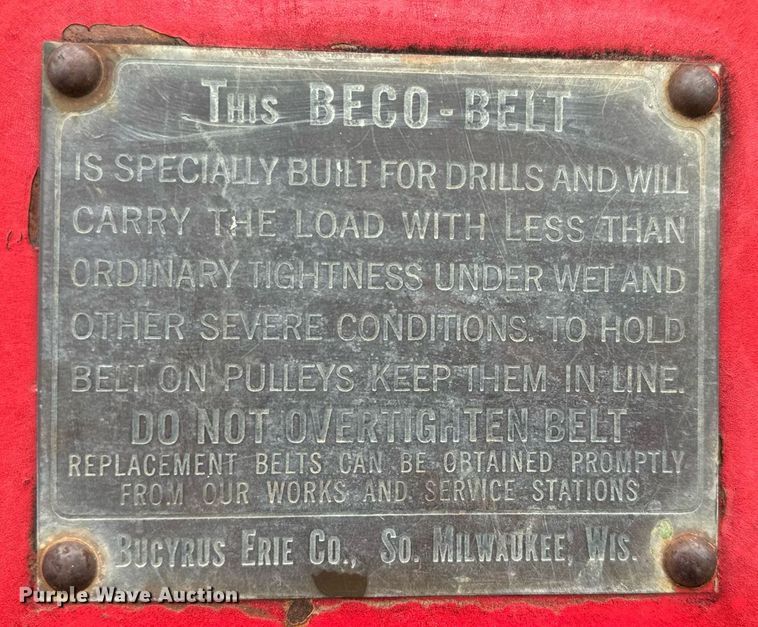 image for item NN9368 1979 Mack cable tool rig truck