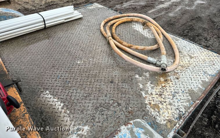 image for item NN9369 1991 Boyer pump trailer