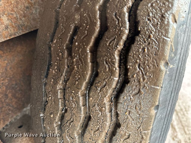 image for item NN9369 1991 Boyer pump trailer