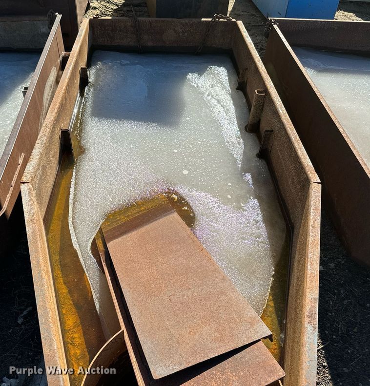 image for item NN9384 (4) drilling pits