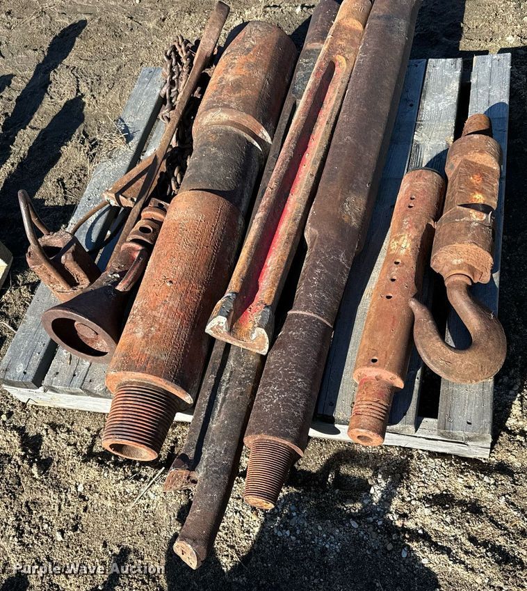 image for item NN9387 Cable tool rig tooling