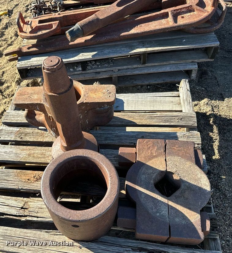 image for item NN9387 Cable tool rig tooling