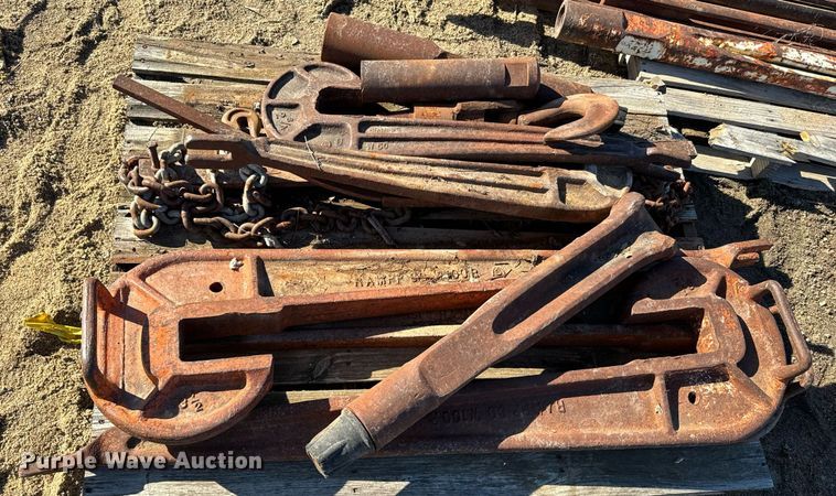 image for item NN9387 Cable tool rig tooling