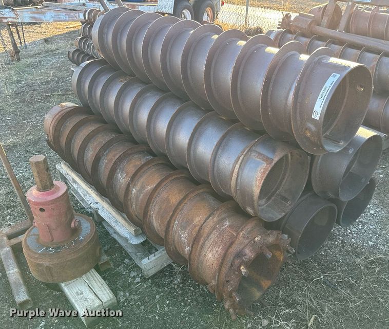 image for item NN9399 Approximately 6 hollow stem augers