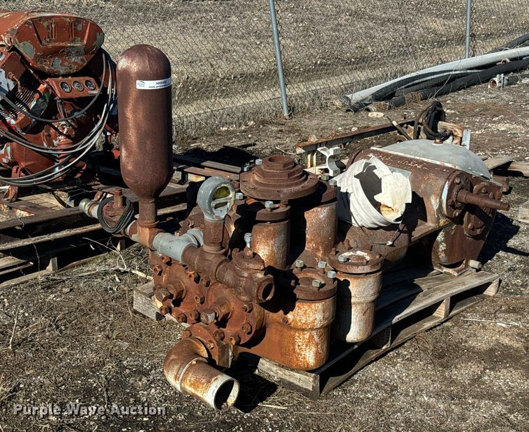 image for item NN9404 Wheatley  mud pump