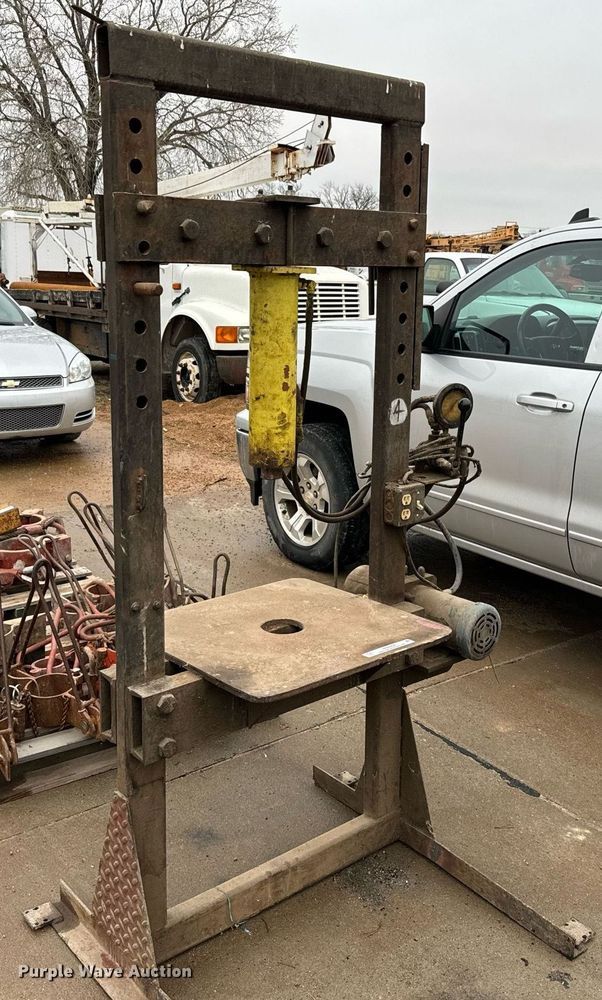 image for item NN9408 Shop built hydraulic press