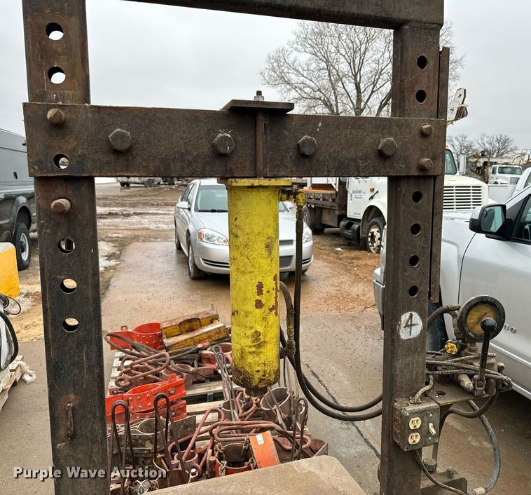 image for item NN9408 Shop built hydraulic press