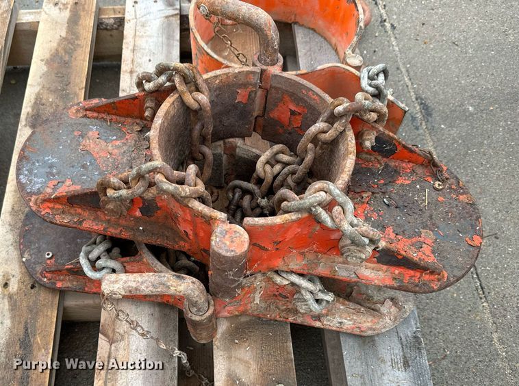 image for item NN9409 (8) pipe elevators