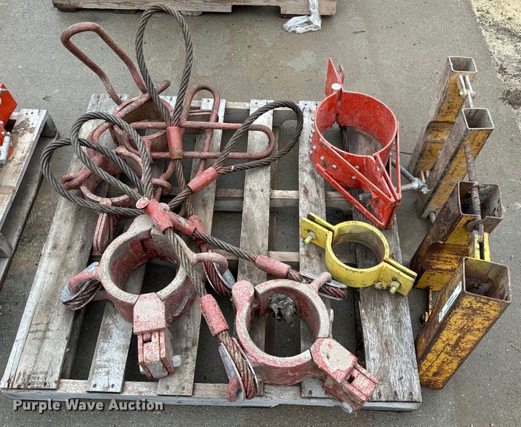 image for item NN9410 (2) pipe elevators