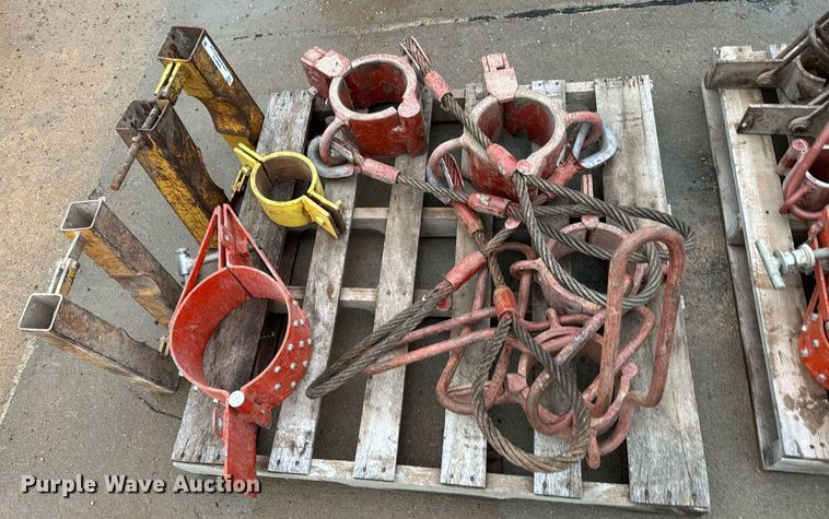 image for item NN9410 (2) pipe elevators