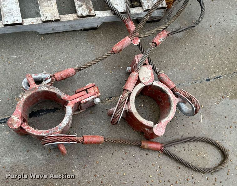 image for item NN9410 (2) pipe elevators