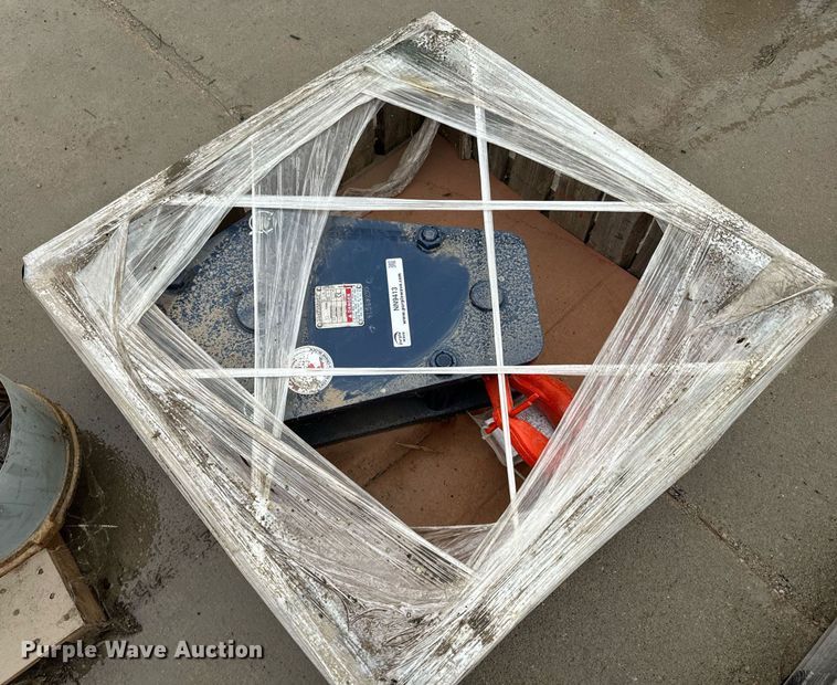 image for item NN9413 Mckissick crane block and hook