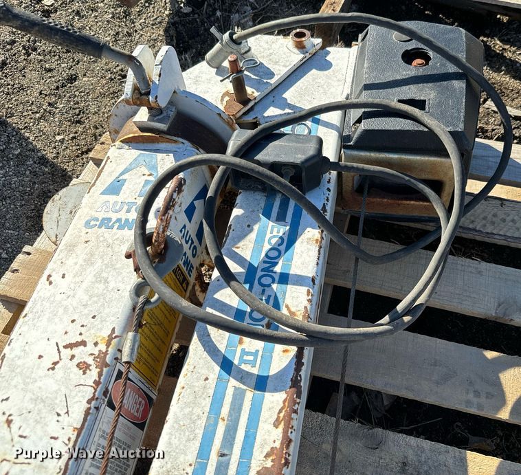 image for item NN9424 Auto Crane Econo-Ton 2 crane