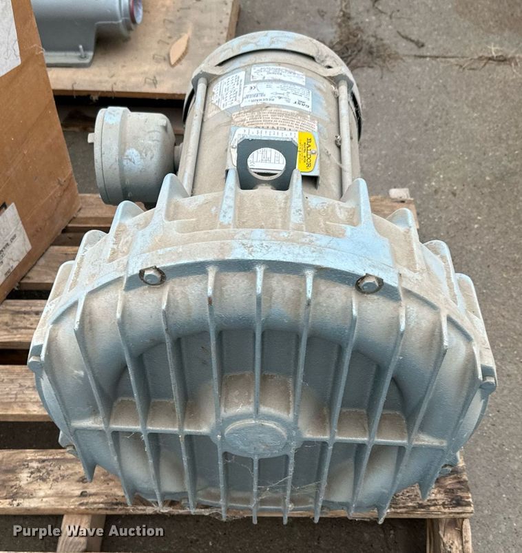 image for item NN9427 (4) blowers