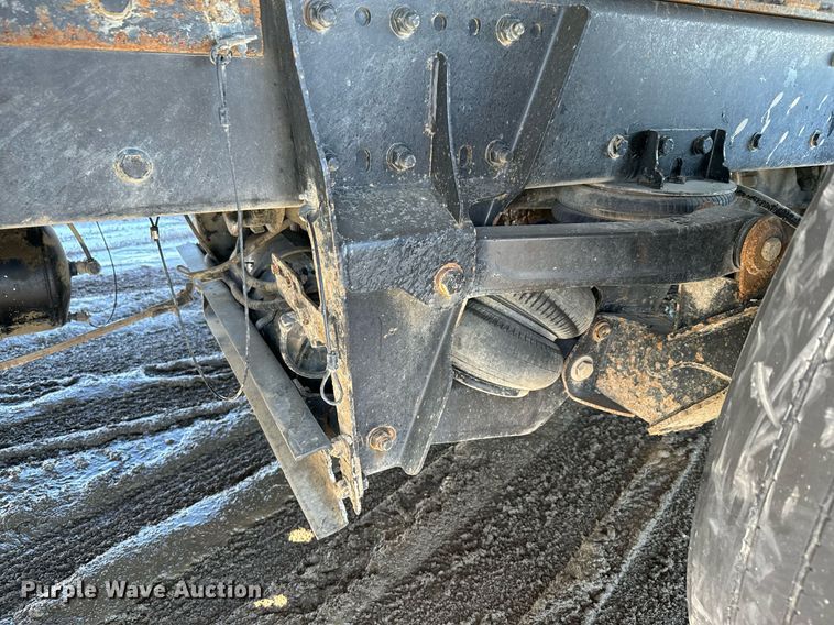 image for item NN9442 2016 Kenworth T880 dump truck