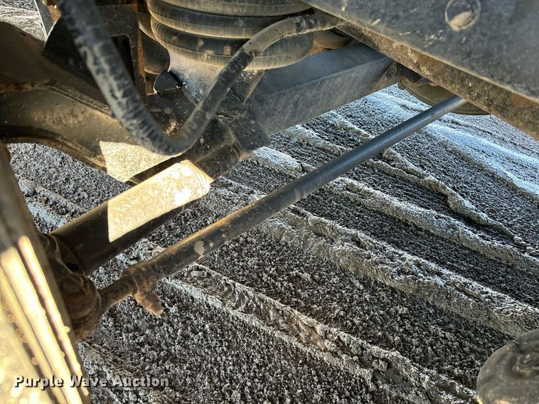 image for item NN9442 2016 Kenworth T880 dump truck